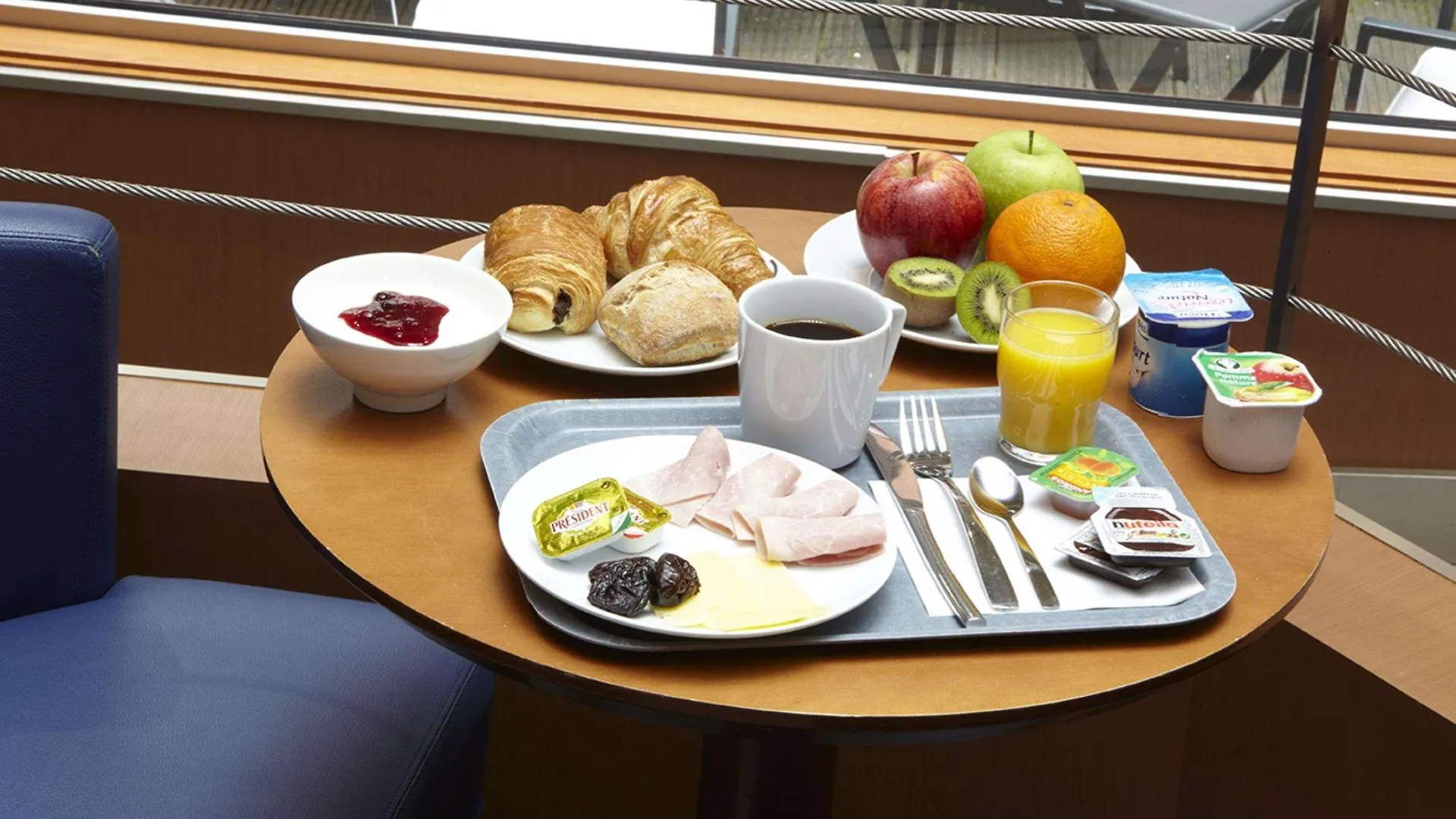 Hotel Campanile 14 - Maine Montparnasse 3*