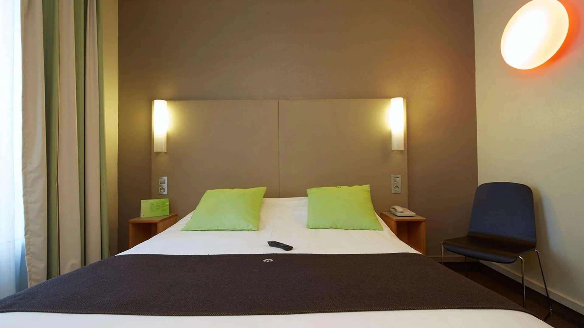 Hotel Campanile 14 - Maine Montparnasse Paryż